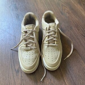 Cream Nike Air Force